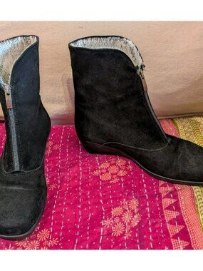 La Canadienne Waterproof Suede Ankle Boots Evitta 6.5 M Black Faux Fur Lined Zip